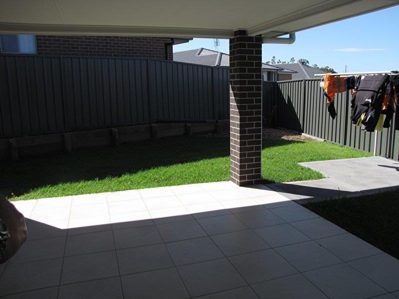 5 McGrogan Avenue, Singleton NSW 2330