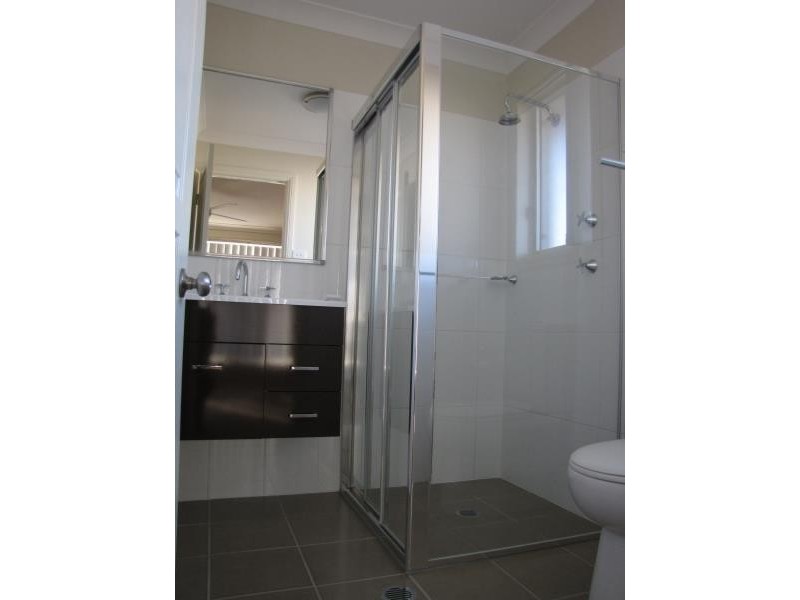 36 Nowlan Crescent, Singleton NSW 2330