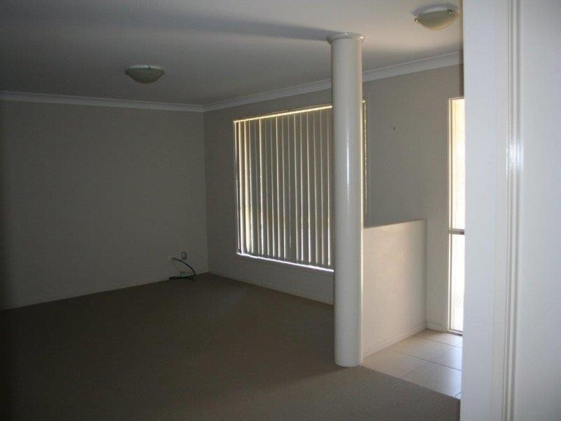 41a Constitution Drive, Cameron Park NSW 2285
