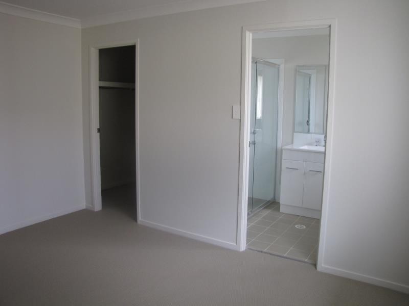 8 Jeune Street, Muswellbrook NSW 2333