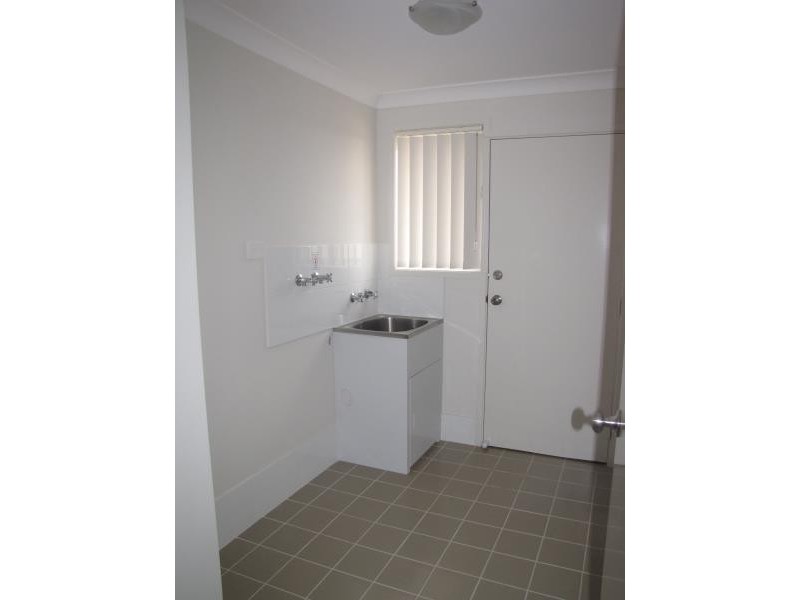 8 Jeune Street, Muswellbrook NSW 2333