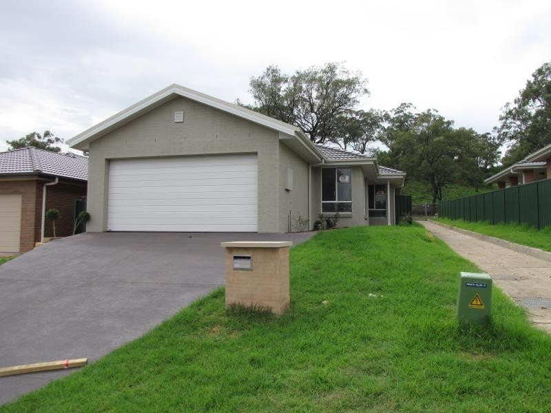 19 Hunt Place, Muswellbrook NSW 2333