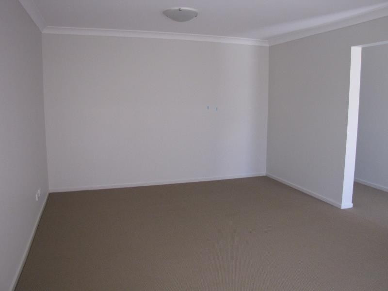 14 Lambkin Street, Hunterview NSW 2330