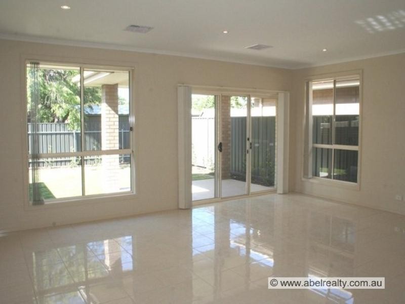 42A Sunset Crescent, Grange SA 5022
