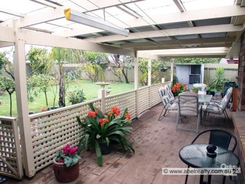6 Gunn Close, Morphett Vale SA 5162