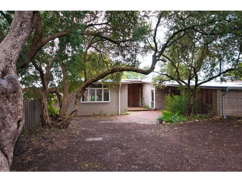 1 Sidney Place, Hazelwood Park SA 5066