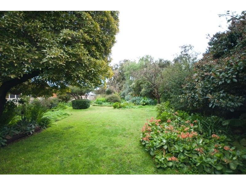 1 Sidney Place, Hazelwood Park SA 5066