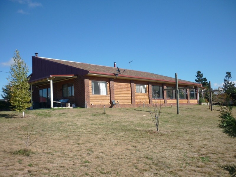 51 Snowy Creek Ave, Cooma NSW 2630