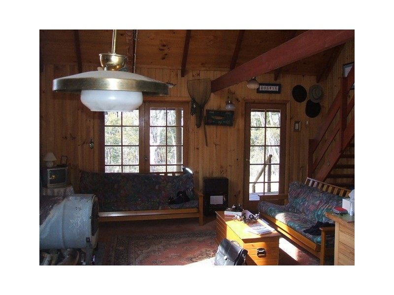 48 Kennedys Road, Adaminaby NSW 2629