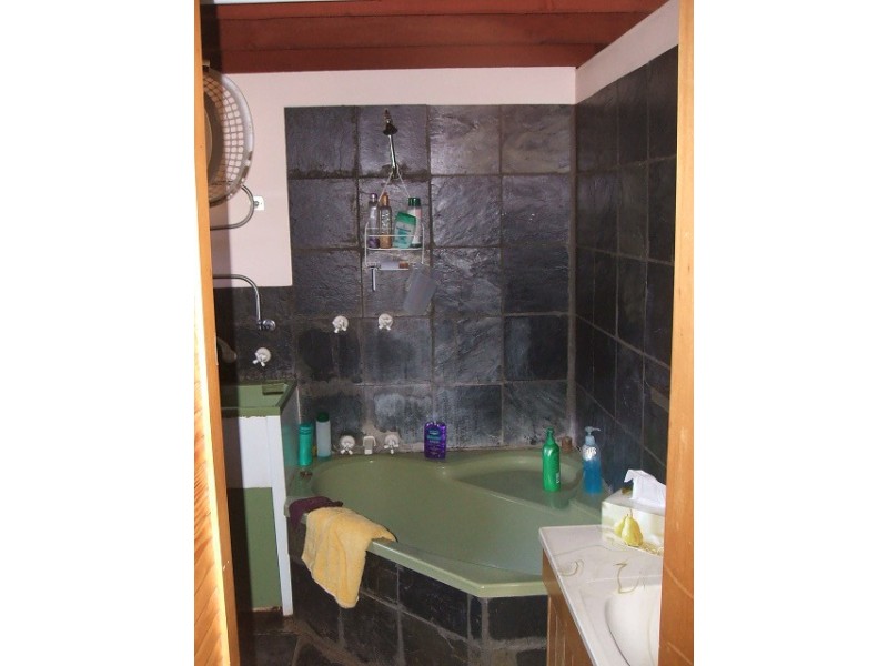 48 Kennedys Road, Adaminaby NSW 2629