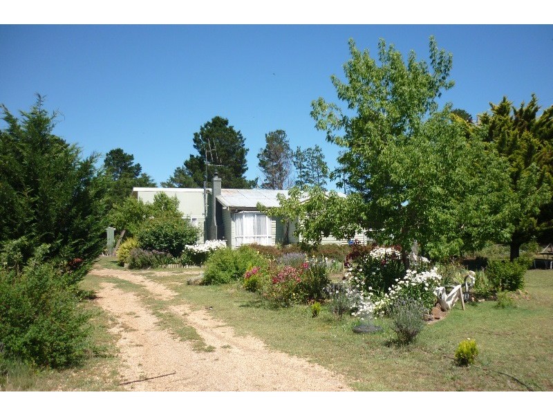 30 Spring Road, Cooma NSW 2630