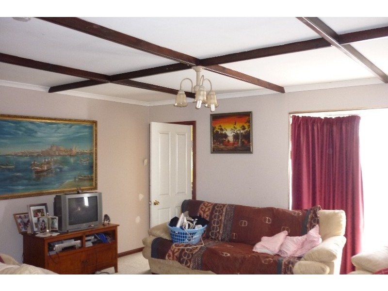 30 Spring Road, Cooma NSW 2630