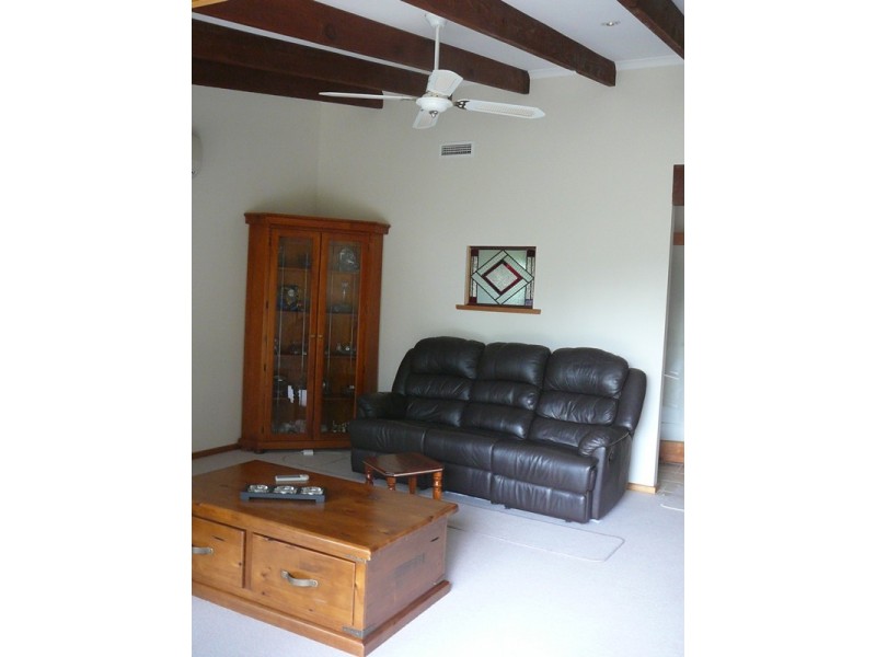 31 Alira Lane, Cooma NSW 2630