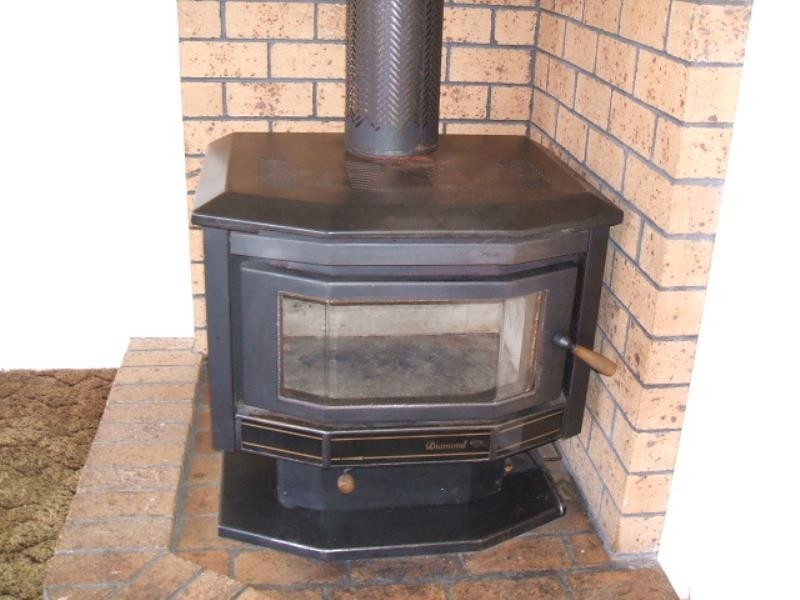 17 Monro Street, Nimmitabel NSW 2631