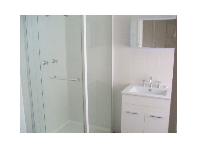 2/36 Baron Street, Cooma NSW 2630