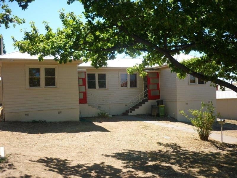14A Bradley Street, Cooma NSW 2630