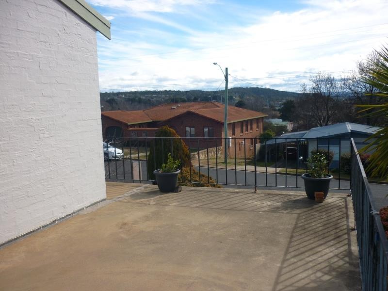 12 Woolalla Street, Cooma NSW 2630