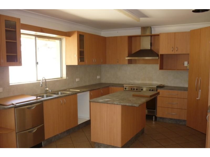 48 Victoria Street, Cooma NSW 2630