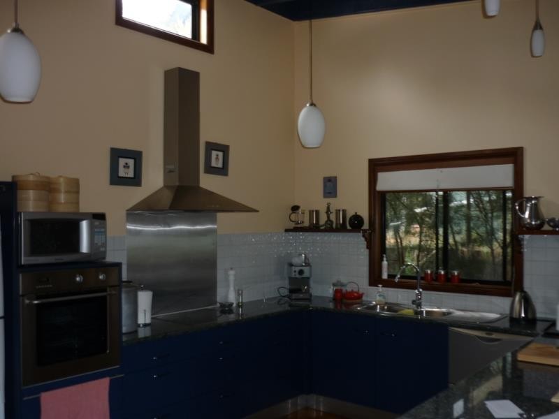 8 Rainbow Street, Old Adaminaby NSW 2629