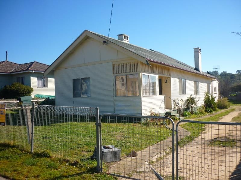 181 Maybe Street, Bombala NSW 2632