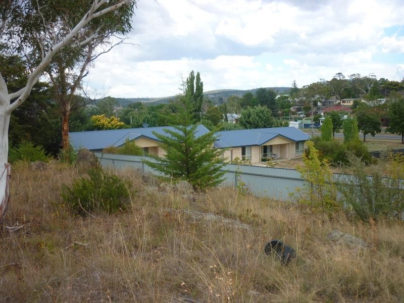 6 Rutledge Place, Cooma NSW 2630