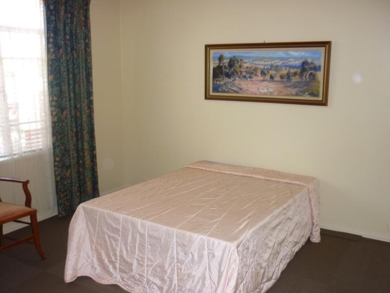 4 Bundella Street, Cooma NSW 2630