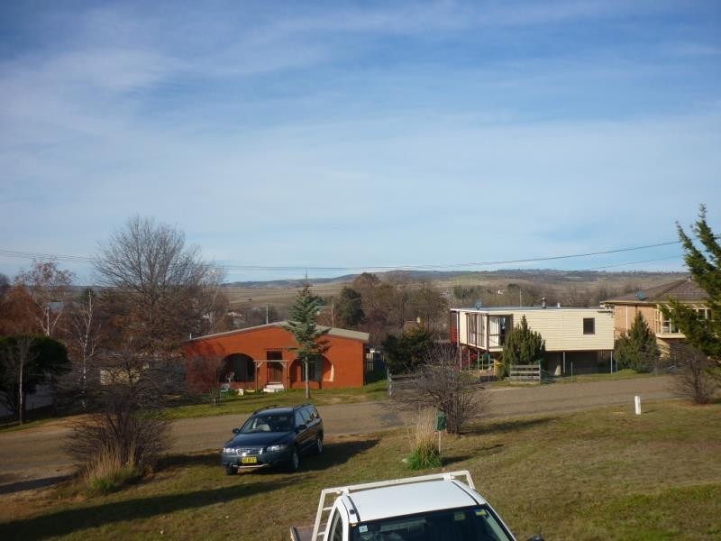 27 Stoke Street, Adaminaby NSW 2629