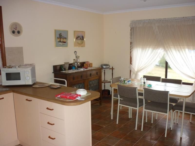 27 Stoke Street, Adaminaby NSW 2629