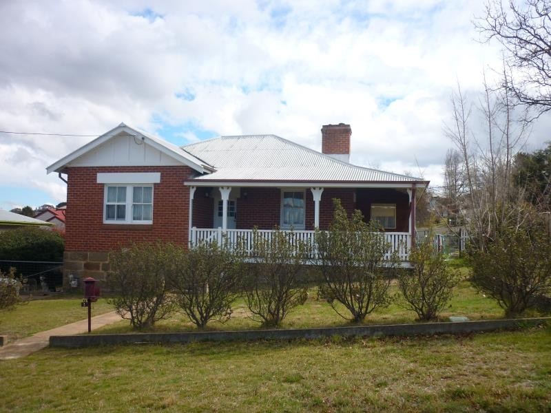 5 Massie Street, Cooma NSW 2630