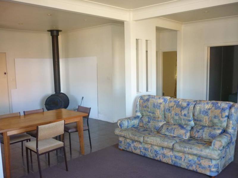 83 Maybe Street, Bombala NSW 2632