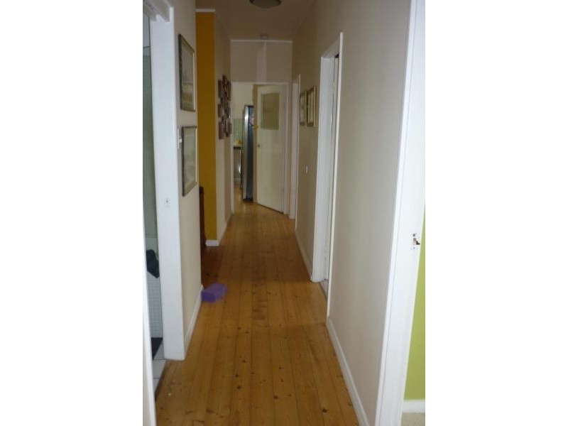 35 Baroona Ave, Cooma NSW 2630