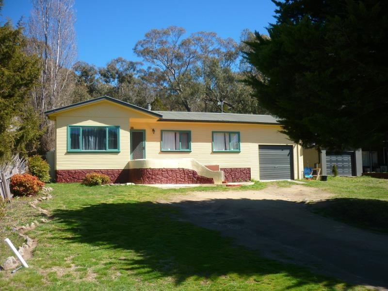 77 Mulach Street, Cooma NSW 2630