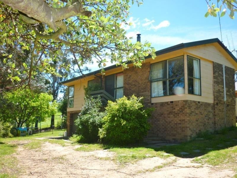 51 Queen Street, Bombala NSW 2632