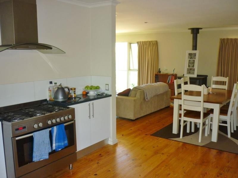 51 Queen Street, Bombala NSW 2632