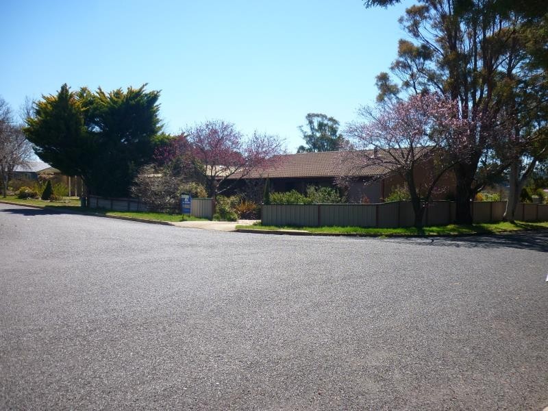 17 Kippara Drive, Berridale NSW 2628