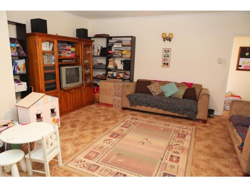 16 Jerrang Avenue, Cooma NSW 2630