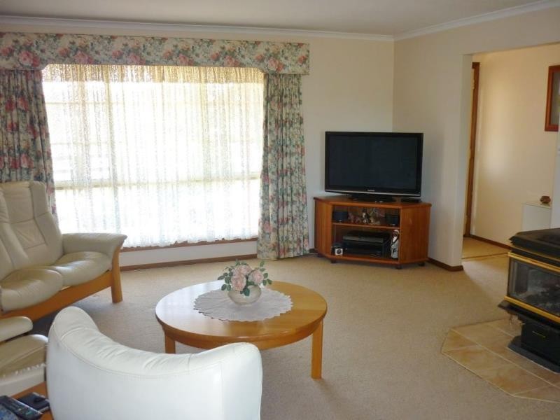 5 – 9 Chalker Street, Adaminaby NSW 2629