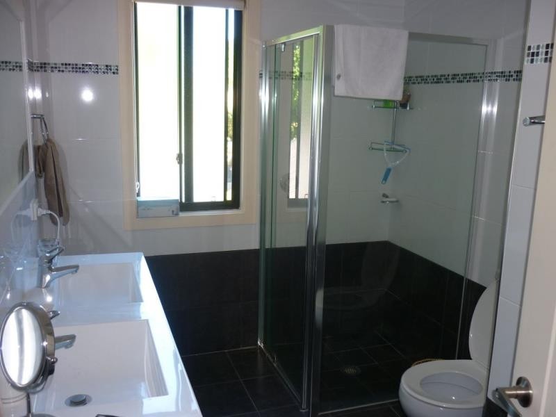 2/11 Massie Street, Cooma NSW 2630