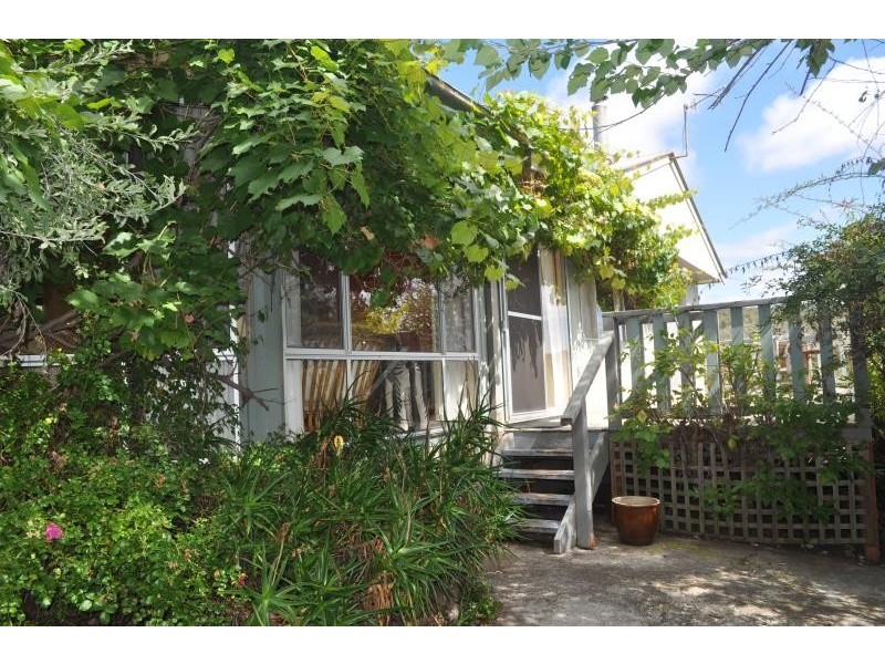 15 Soho Street, Cooma NSW 2630