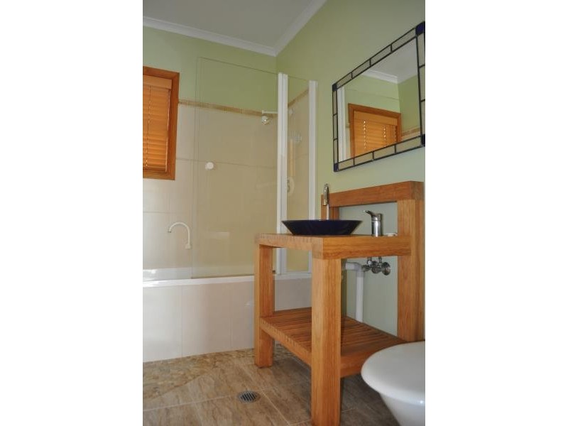 15 Soho Street, Cooma NSW 2630