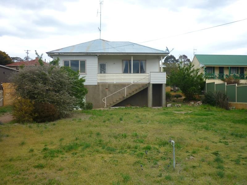 59 Hill Street, Cooma NSW 2630