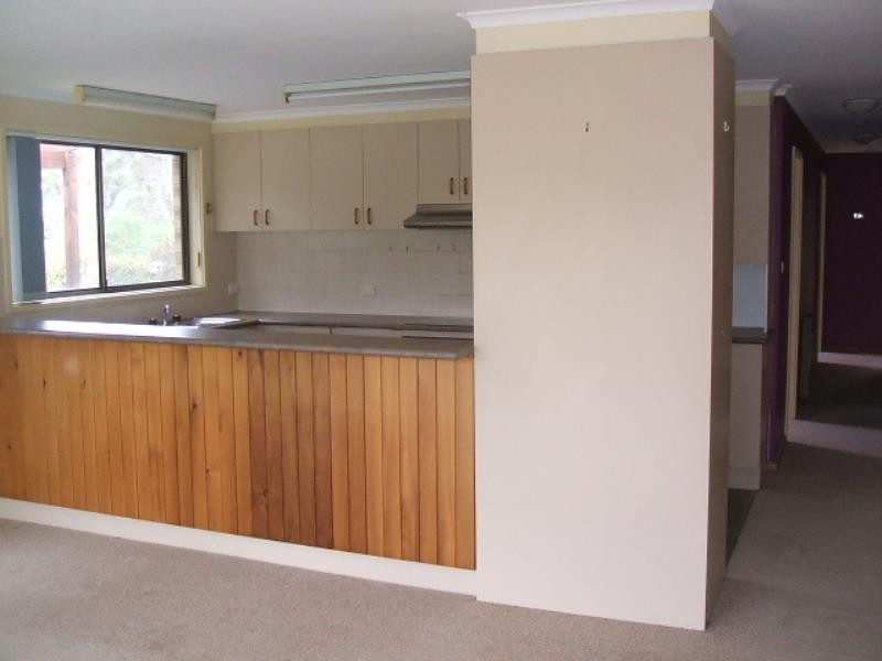 37 Orana Ave, Cooma NSW 2630