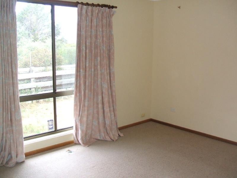 37 Orana Ave, Cooma NSW 2630