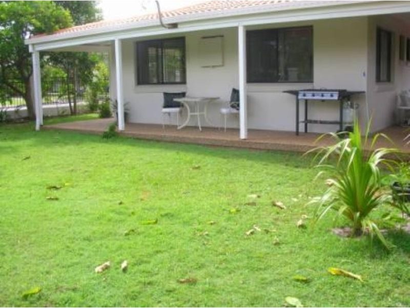 1/1 Brandon Street, Suffolk Park NSW 2481