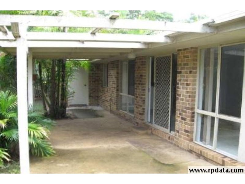 24 Hayters Drive, Suffolk Park NSW 2481