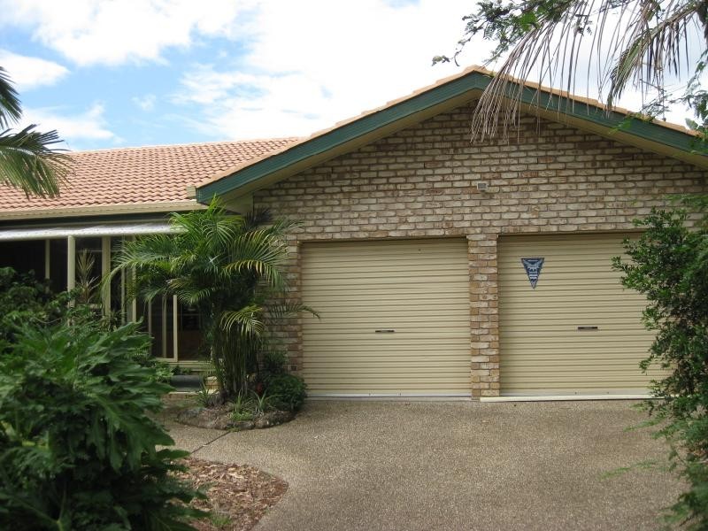 4 Larelar Court, Ocean Shores NSW 2483