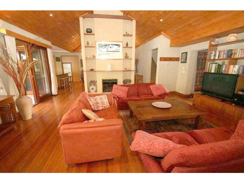 32 McGregor, Suffolk Park NSW 2481
