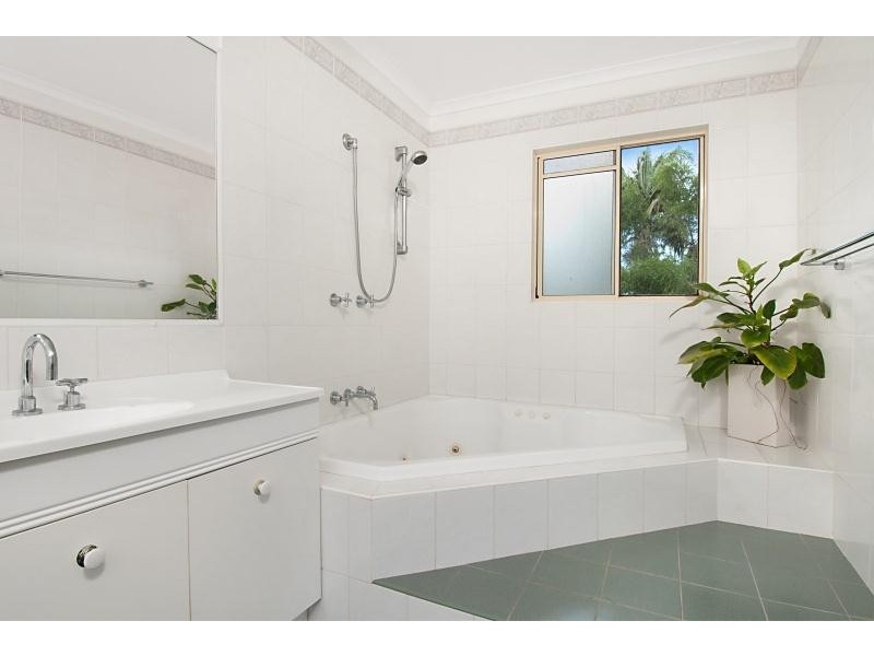 23 Kalemajere Drive, Suffolk Park NSW 2481