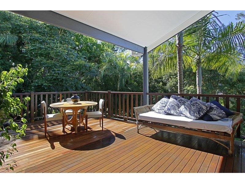 17 Tamarind, Suffolk Park NSW 2481