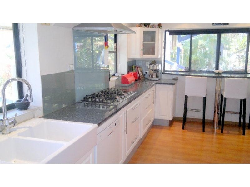 243 Broken Head Road, Suffolk Park NSW 2481